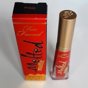 Too Faced Melted Matte longwear lipstick Prissy 7ml